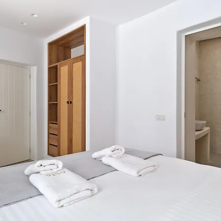 Este Naousa * Naoussa